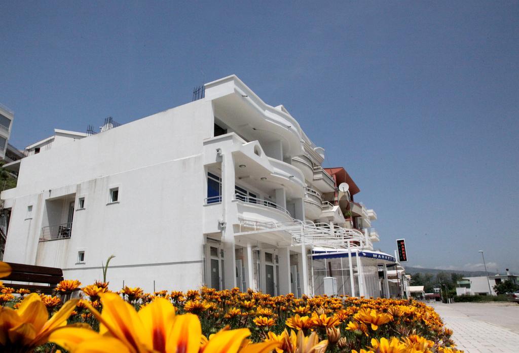 Apartments Art Ulcinj Buitenkant foto