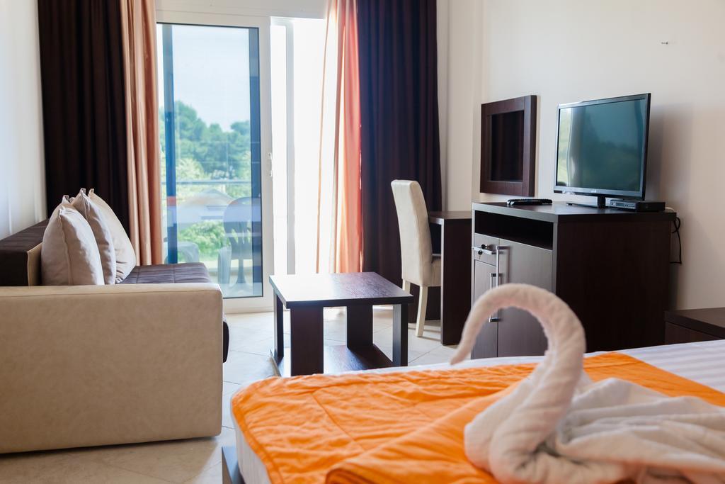 Apartments Art Ulcinj Kamer foto