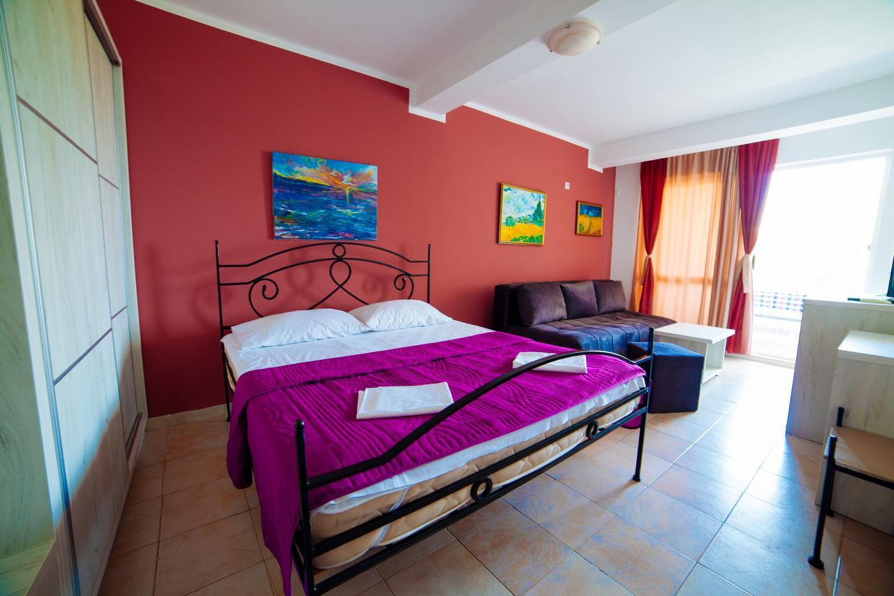 Apartments Art Ulcinj Buitenkant foto